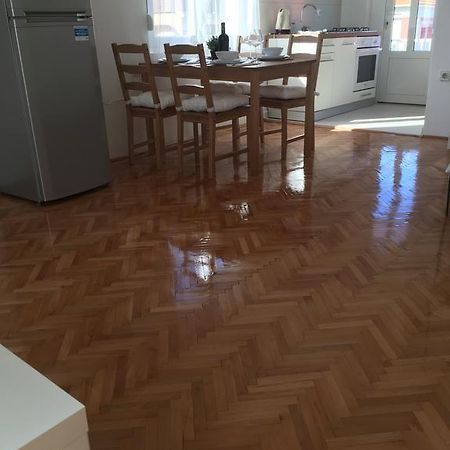 Centre Apartment Božava エクステリア 写真