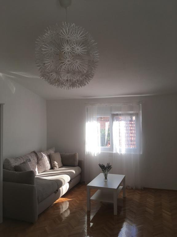 Centre Apartment Božava エクステリア 写真